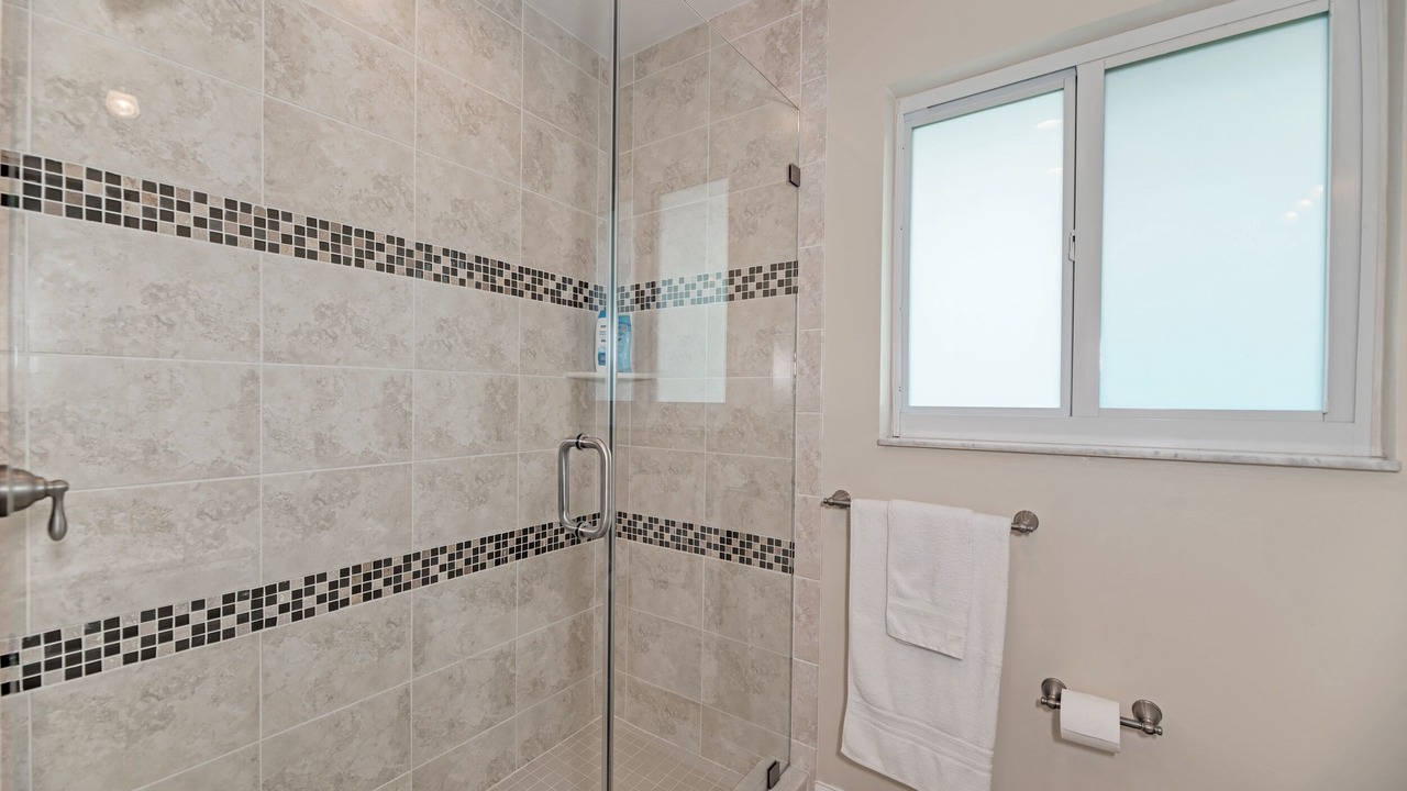 Photo of Bathroom in Venice Gardens