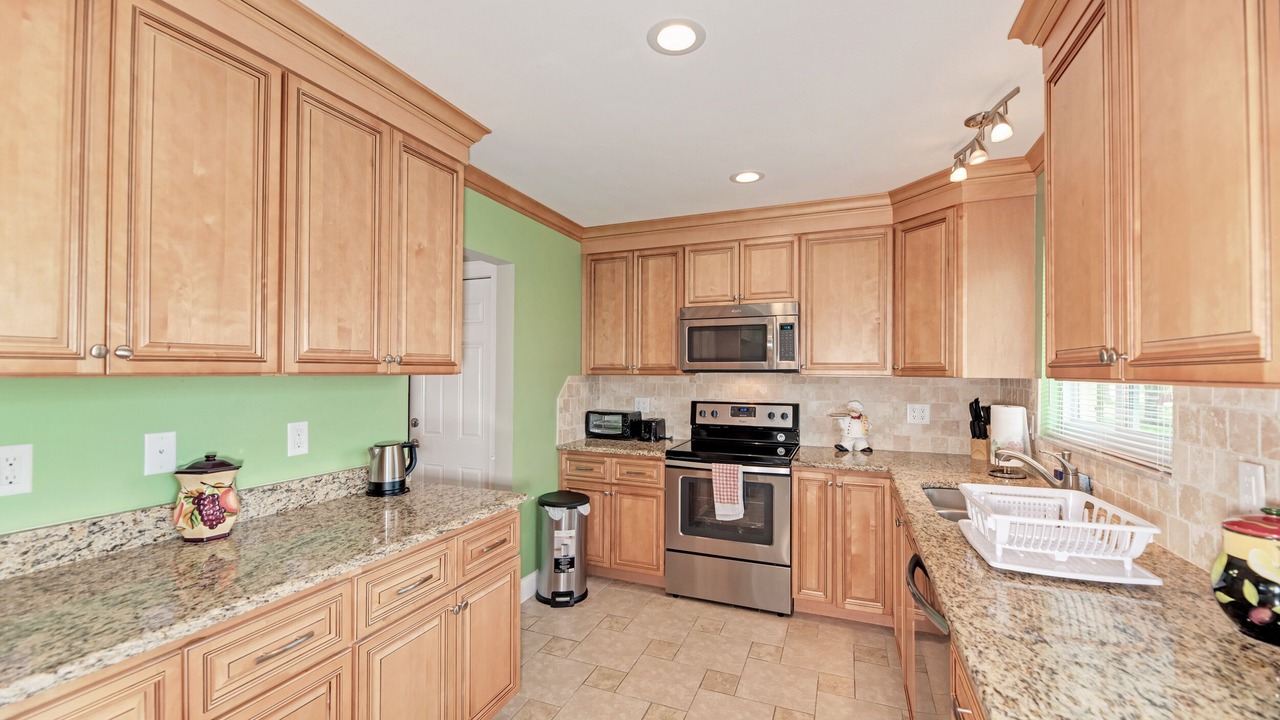 Photo of Kitchen in Venice Gardens