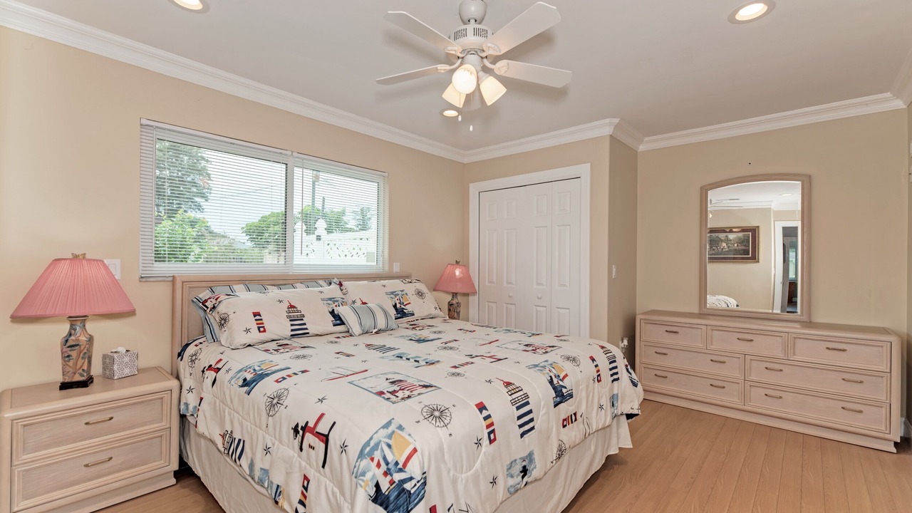 Photo of Bedroom in Venice Gardens