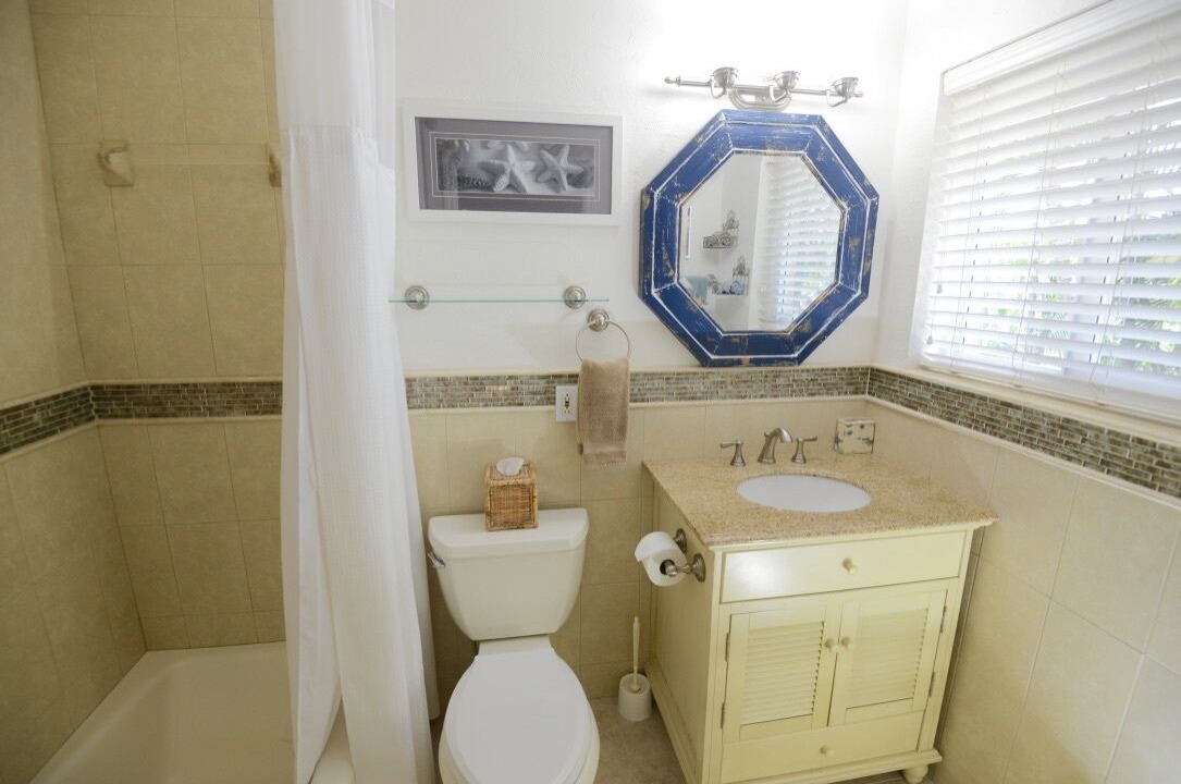 Photo of Bathroom in Marathon
