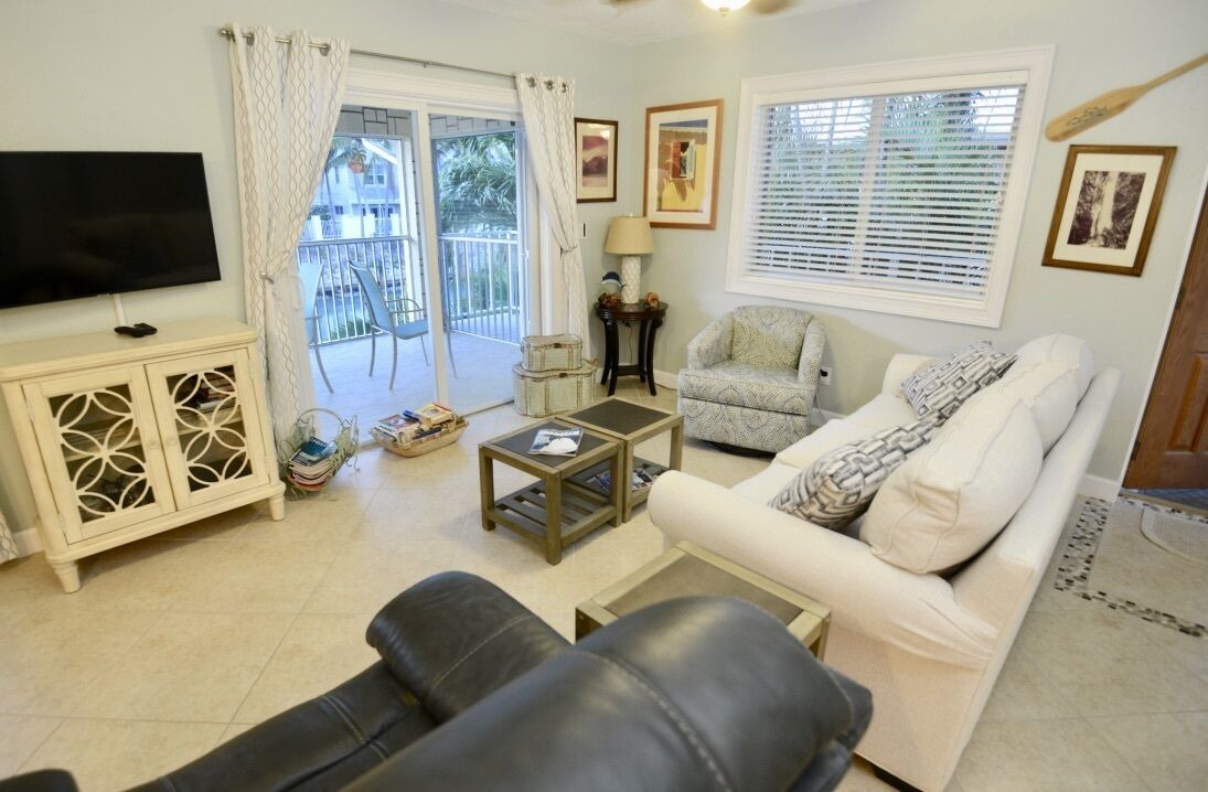 Photo of Livingroom in Marathon