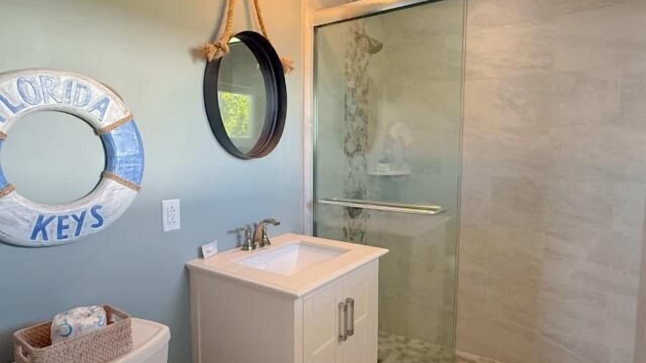 Photo of Bathroom in Islamorada