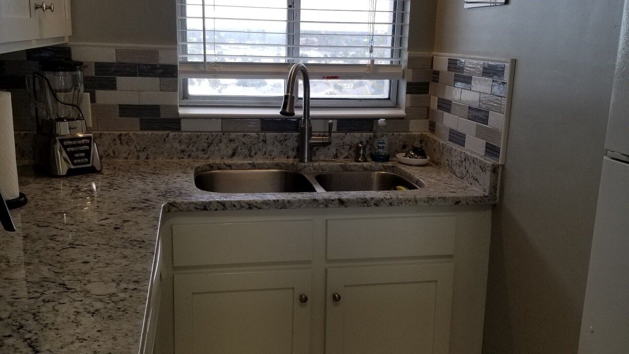 Photo of Kitchen in Biltmore Beach