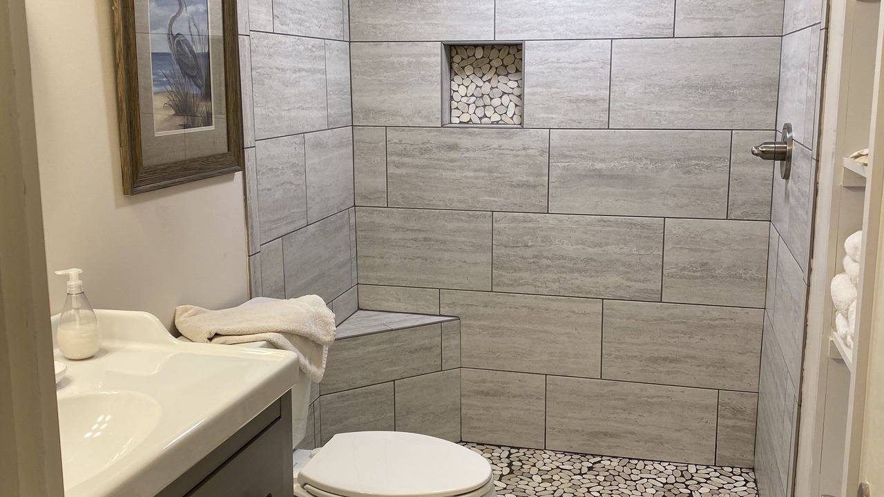 Photo of Bathroom in Biltmore Beach