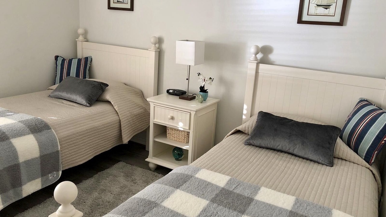 Photo of Bedroom in Beachwalk Isles