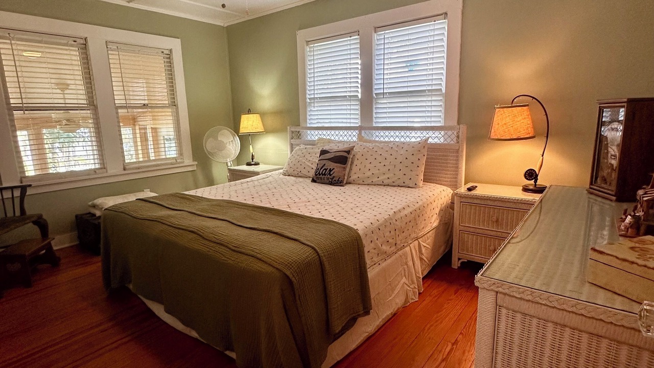 Photo of Bedroom in Melrose