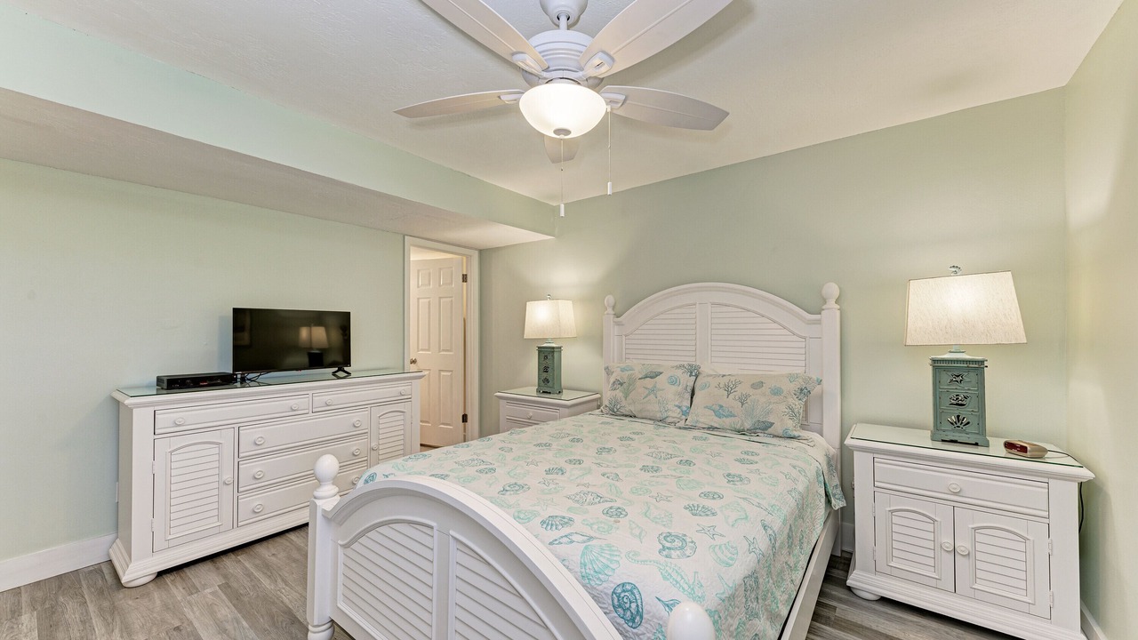 Photo of Bedroom in Longboat Key