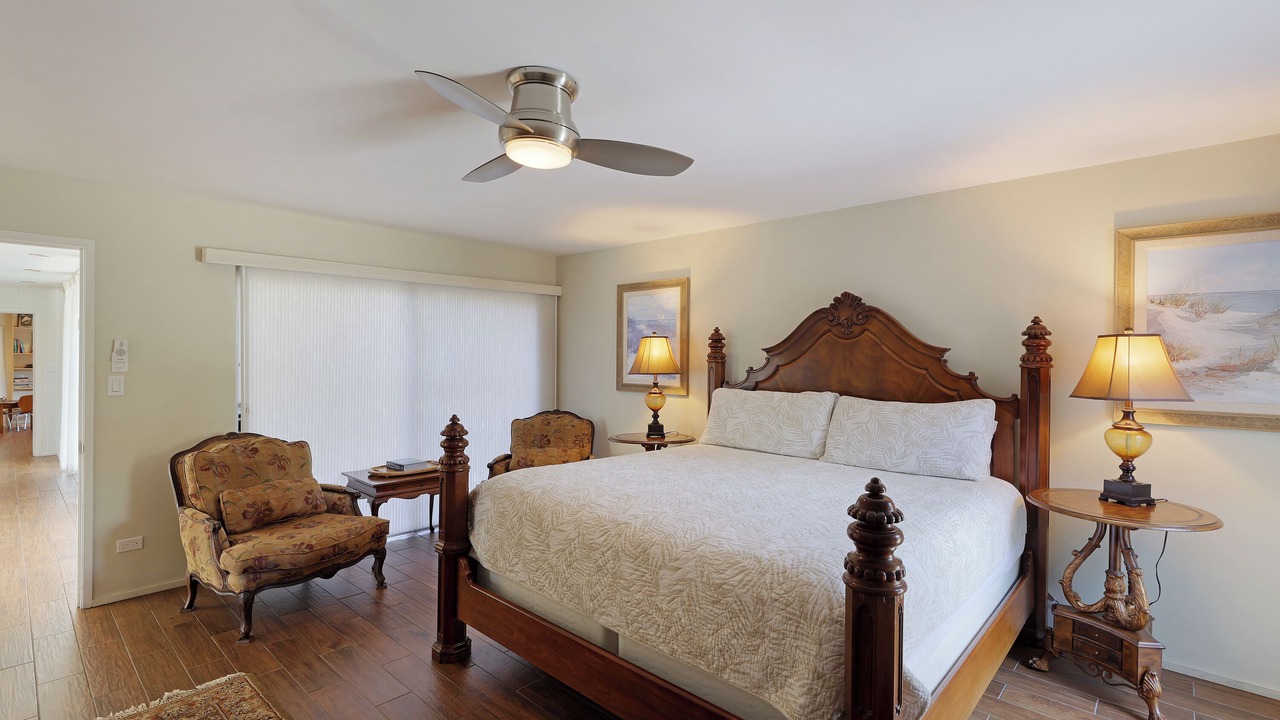 Photo of Bedroom in Bay Isle
