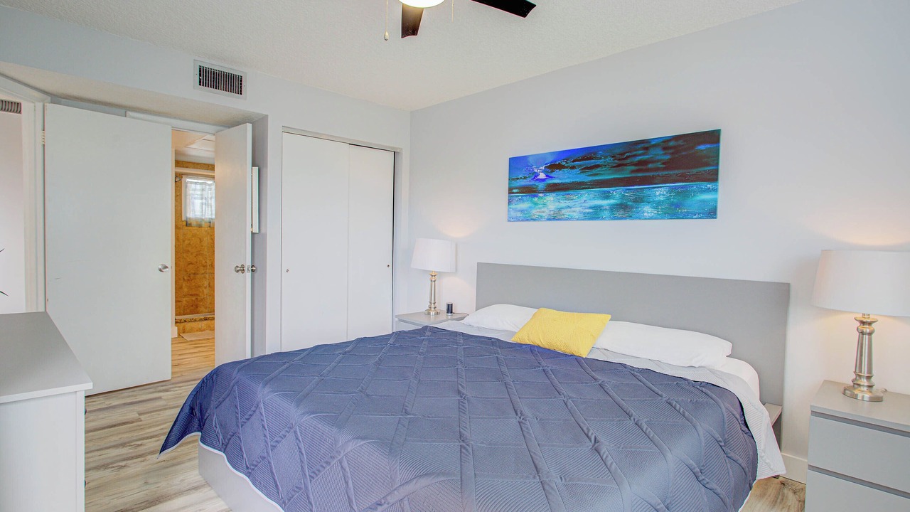 Photo of Bedroom in Butler Beach