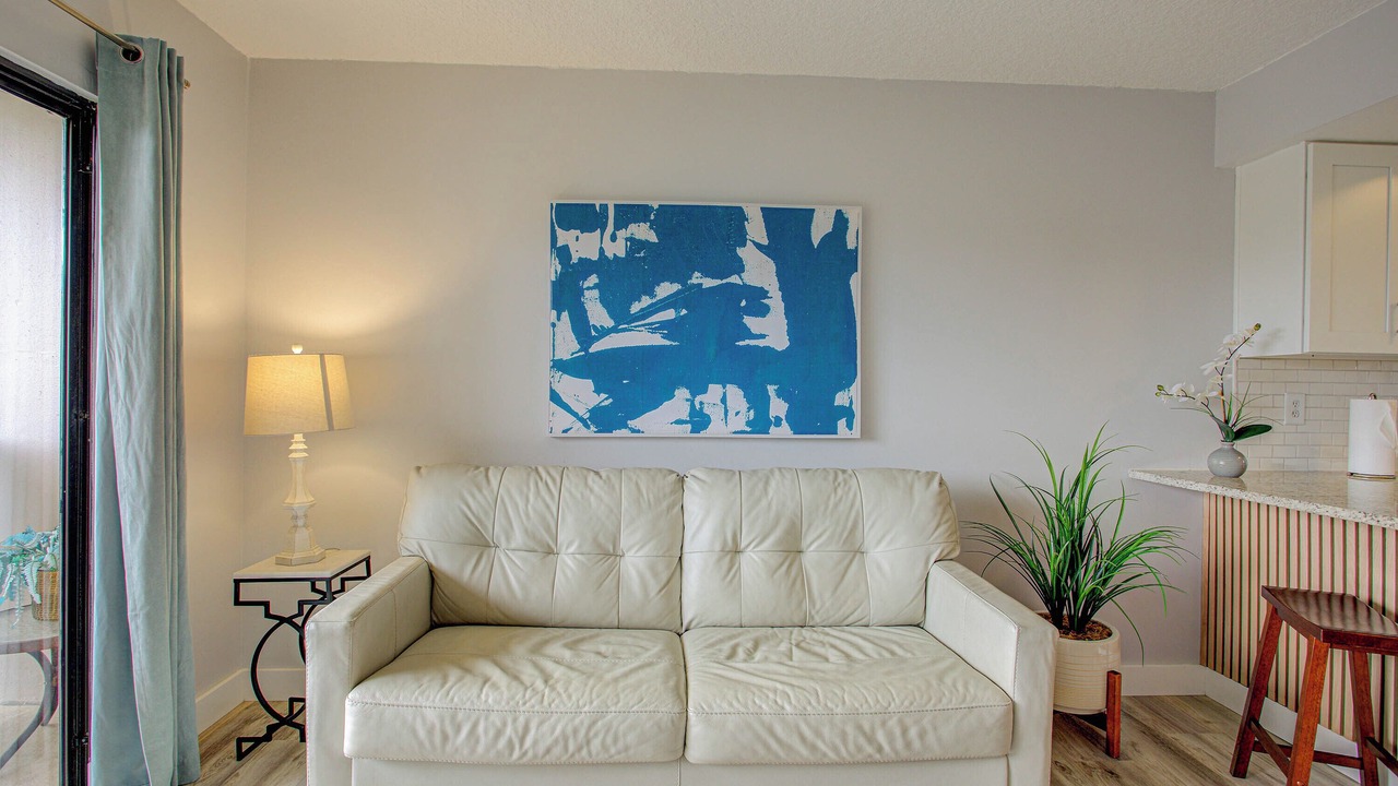 Photo of Livingroom in Butler Beach