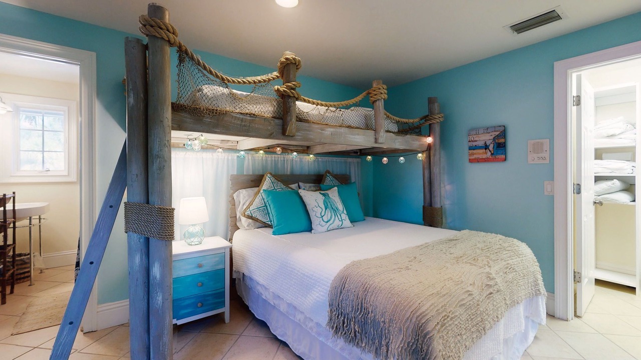 Photo of Bedroom in New Smyrna Beach