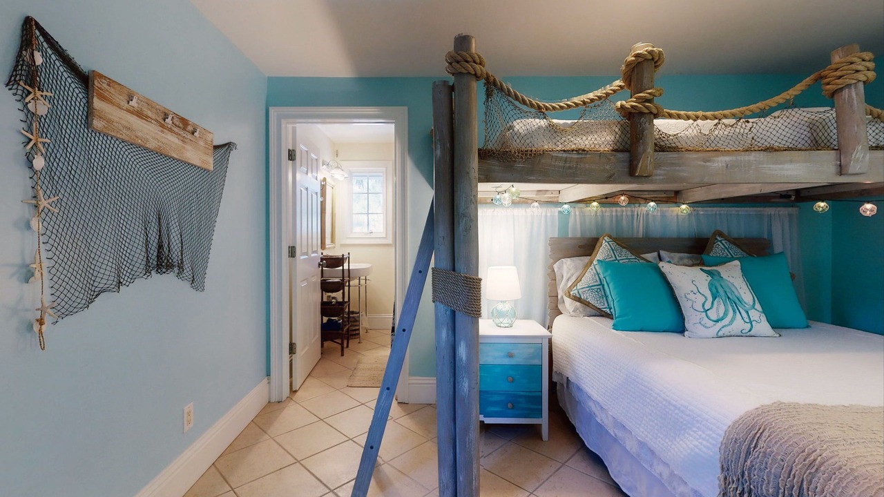 Photo of Bedroom in New Smyrna Beach