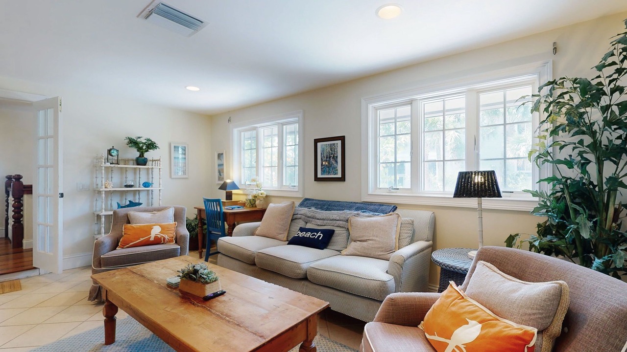 Photo of Livingroom in New Smyrna Beach