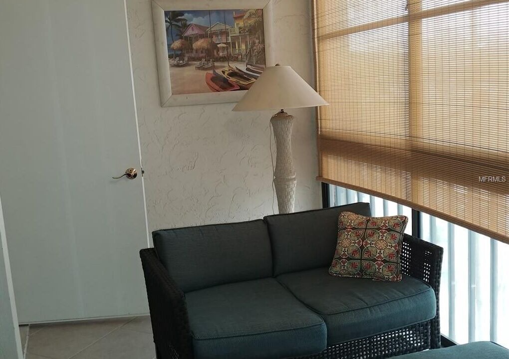 Photo of Livingroom in Burnt Store Marina