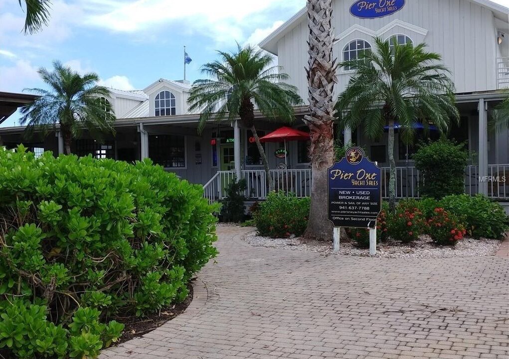 Photo of Outdoor in Burnt Store Marina