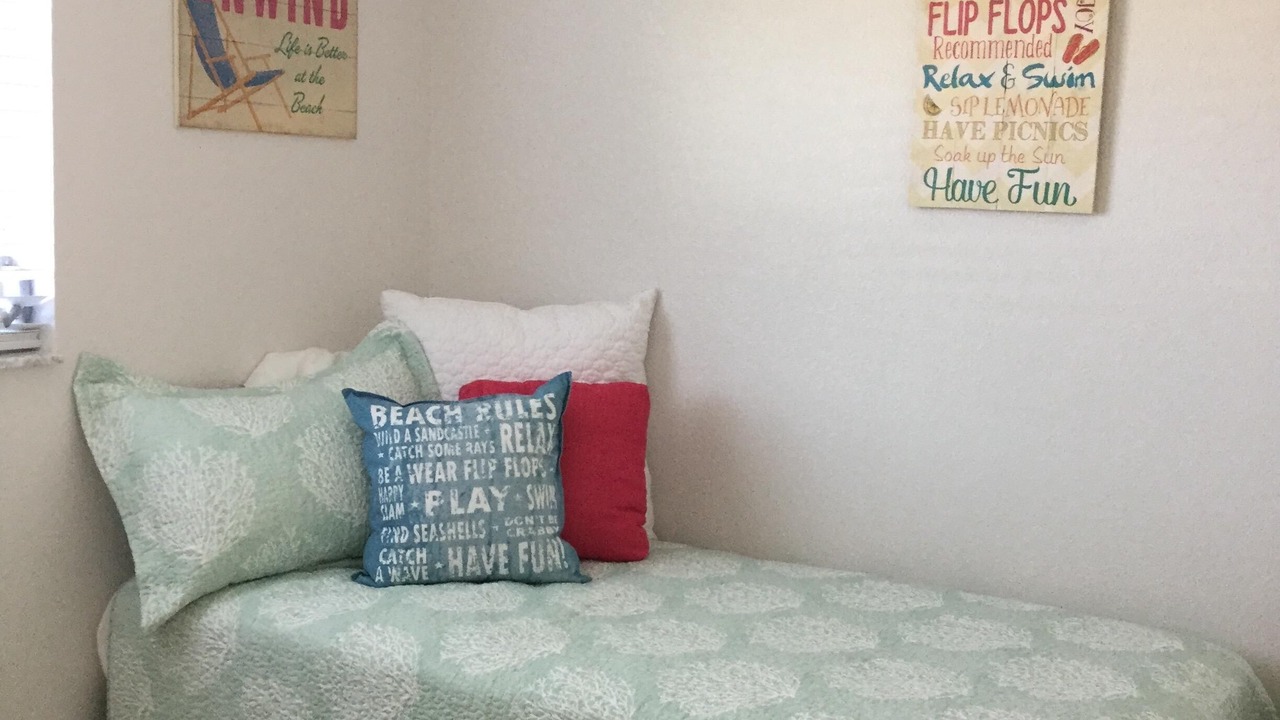 Photo of Bedroom in Englewood