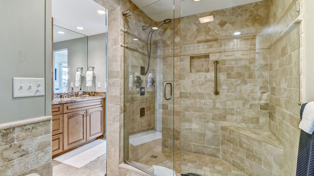Photo of Bathroom in Fernandina Beach