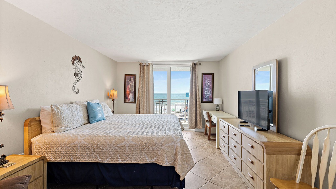 Photo of Bedroom in Indian Harbour Beach