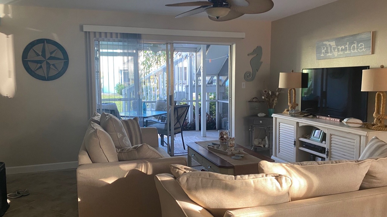 Photo of Livingroom in Broadwater