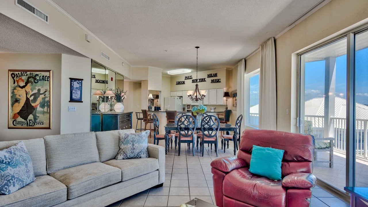 Photo of Others in Avalon Beach Estates