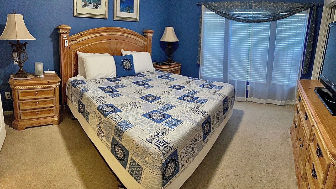 Photo of Bedroom in Windsor Palms