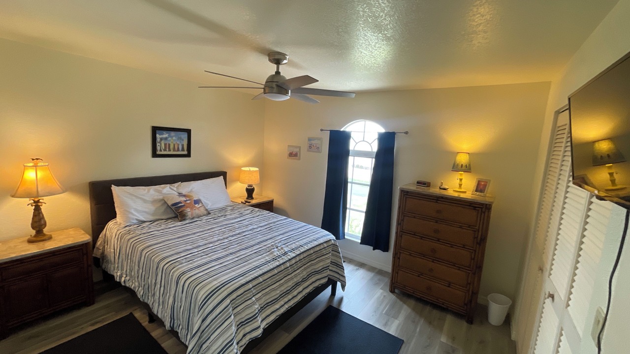 Photo of Bedroom in Bay Harbor Estates