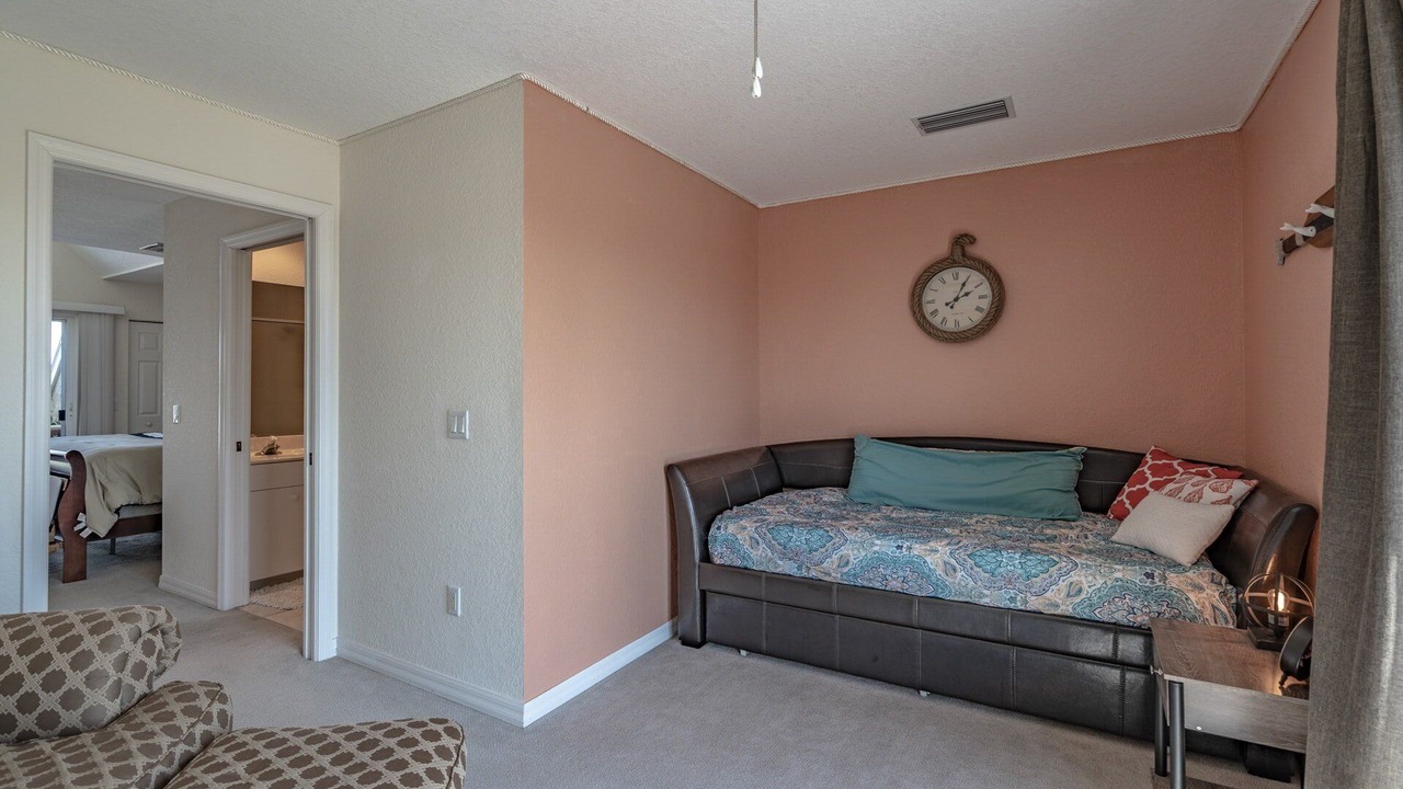 Photo of Bedroom in Englewood South