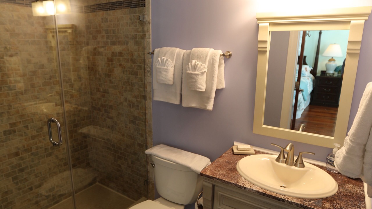 Photo of Bathroom in Islamorada