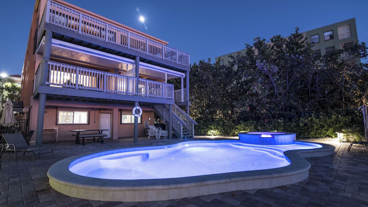 Photo of Outdoor in Indian Shores