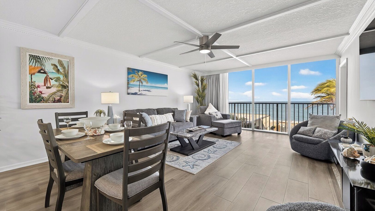 Photo of Bedroom in Hutchinson Island South