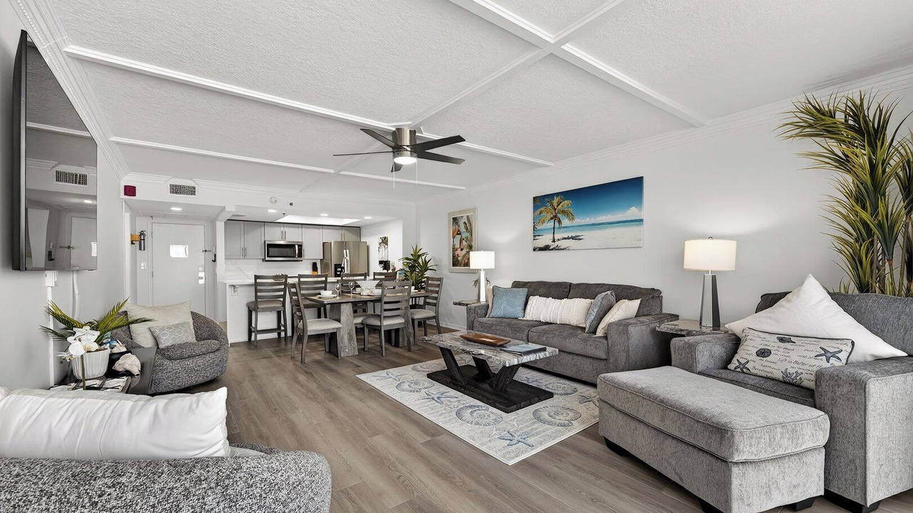 Photo of Bedroom in Hutchinson Island South