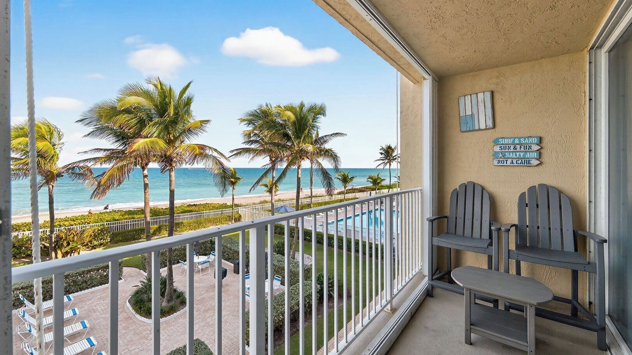 Photo of Others in Hutchinson Island South