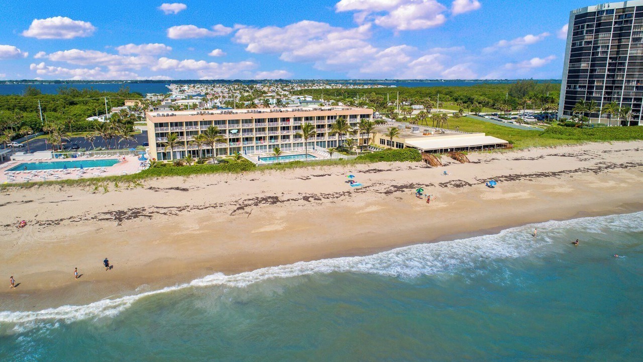 Photo of Others in Hutchinson Island South