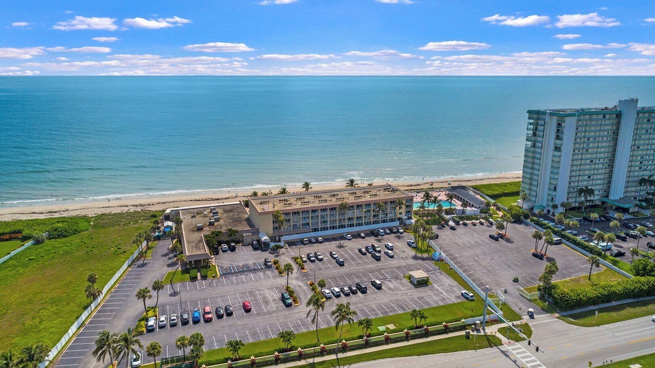 Photo of Outdoor in Hutchinson Island South