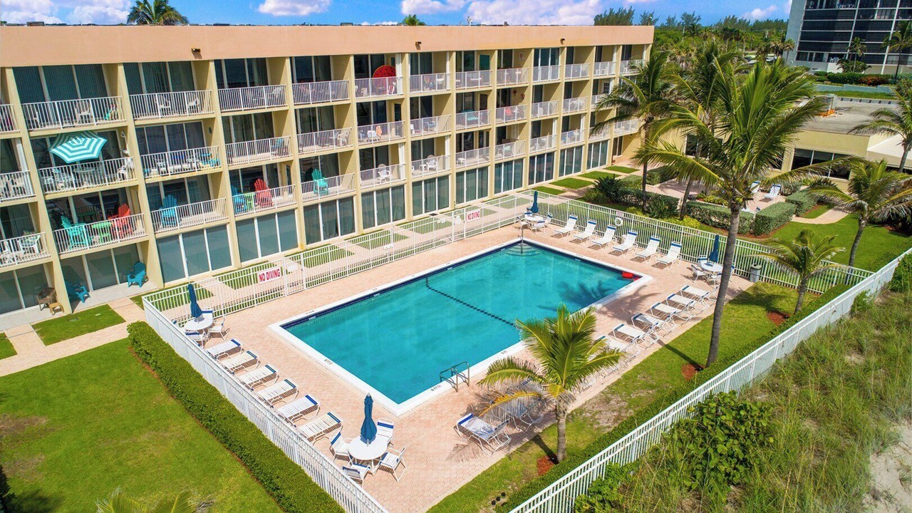 Photo of Outdoor in Hutchinson Island South