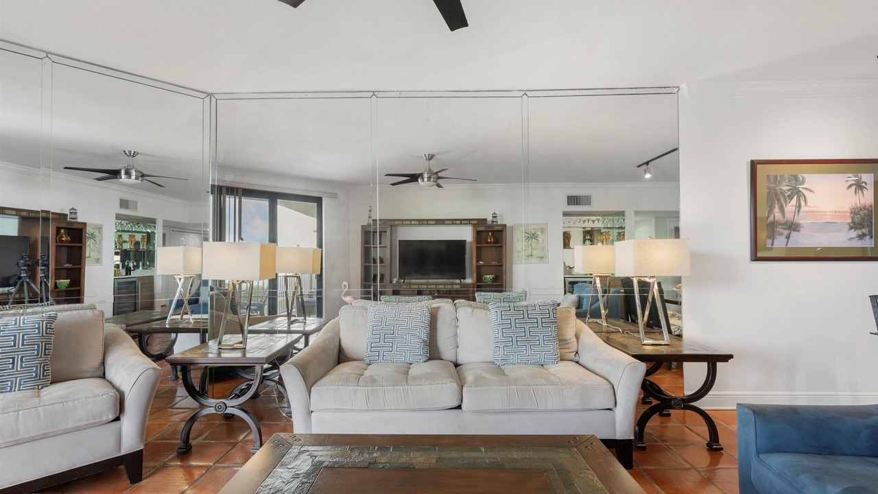 Photo of Livingroom in Key West