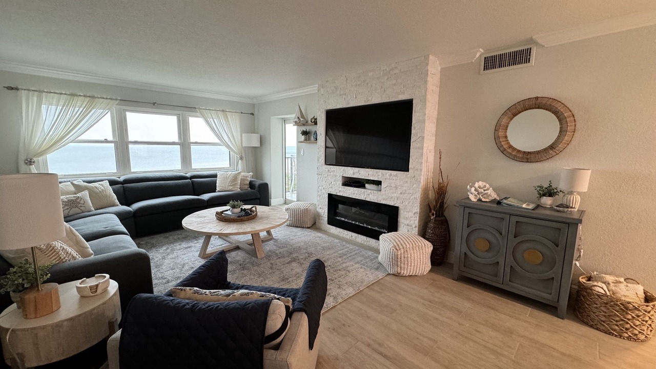 Photo of Livingroom in Sand Key