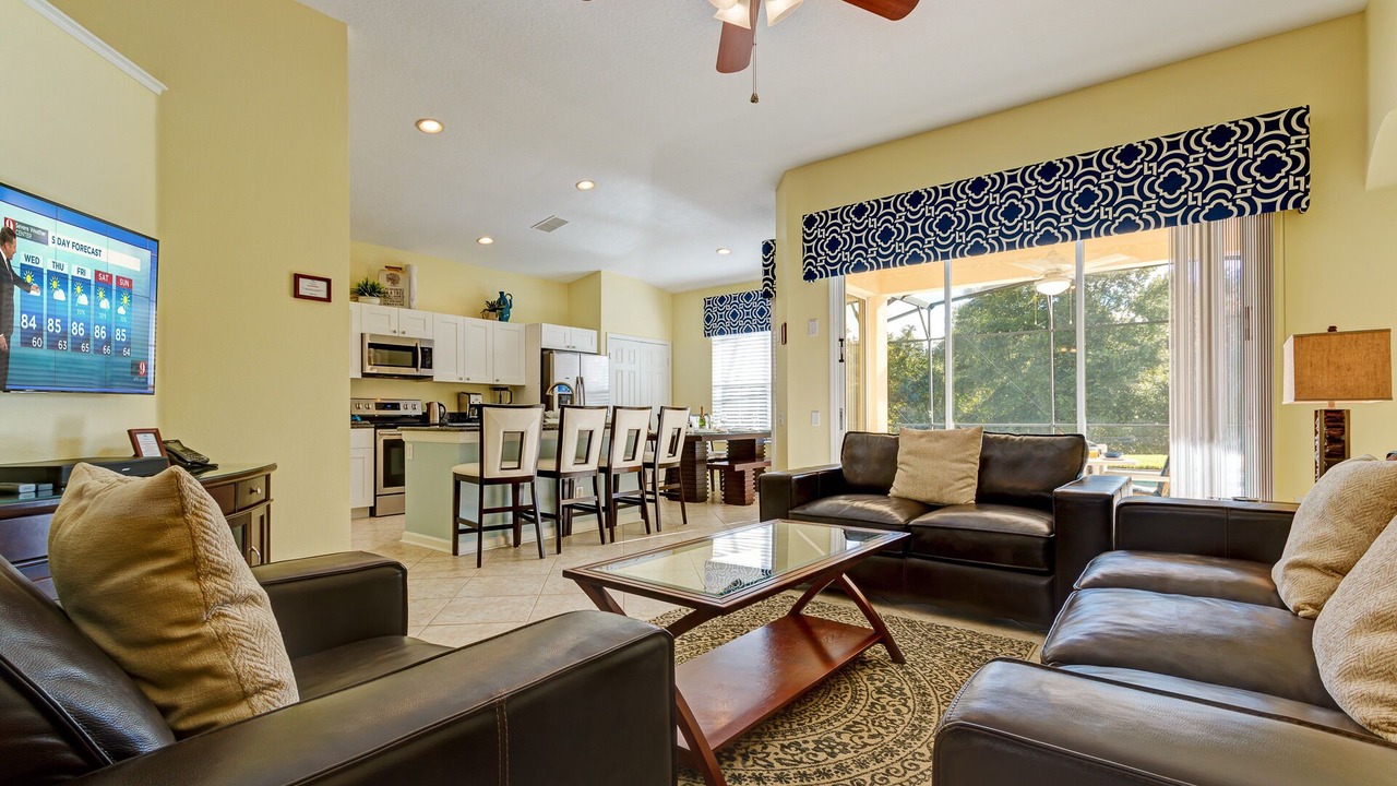 Photo of Livingroom in Windsor Palms