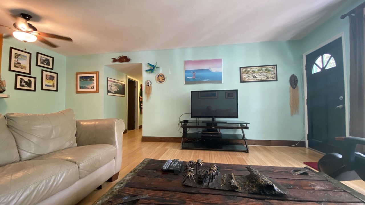 Photo of Livingroom in Cocoa Isles