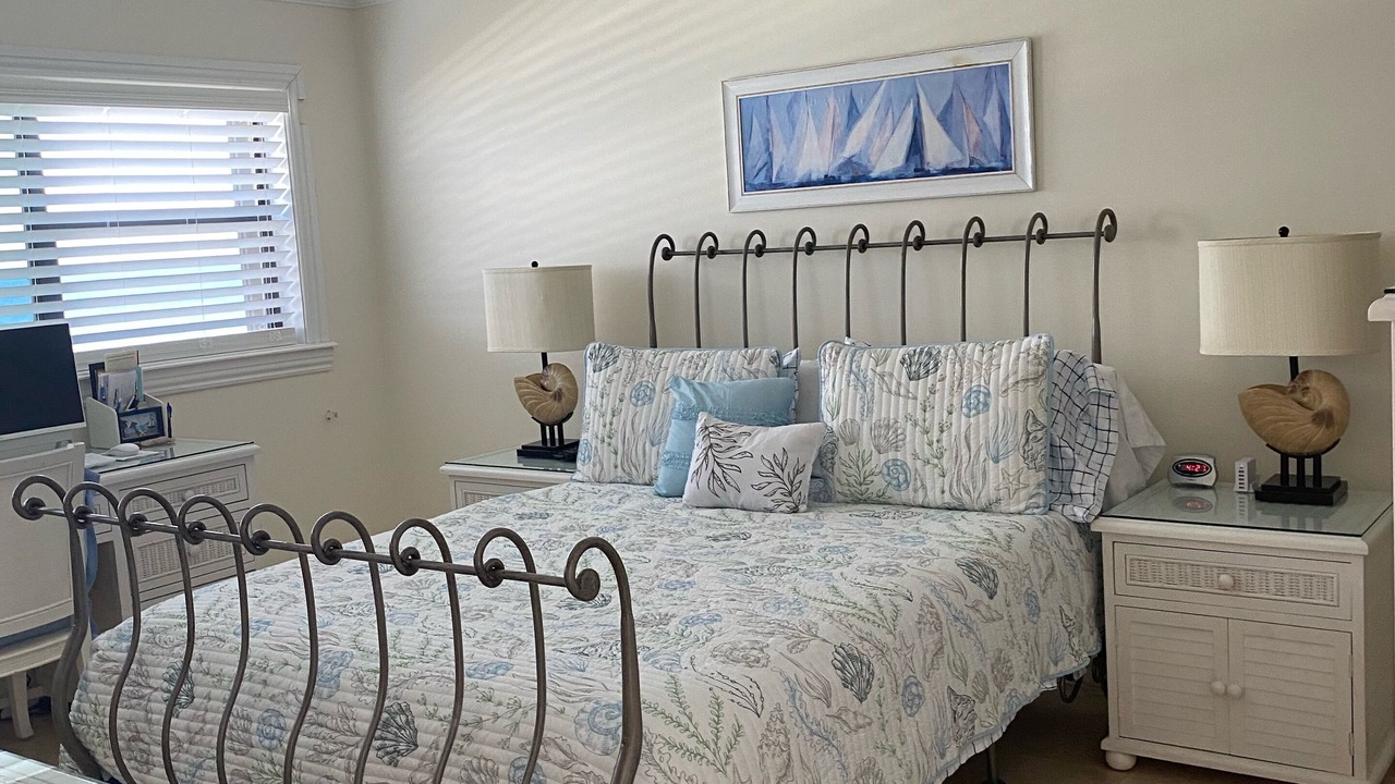 Photo of Bedroom in Hutchinson Island South