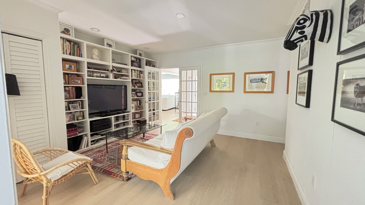 Photo of Bedroom in Key Biscayne