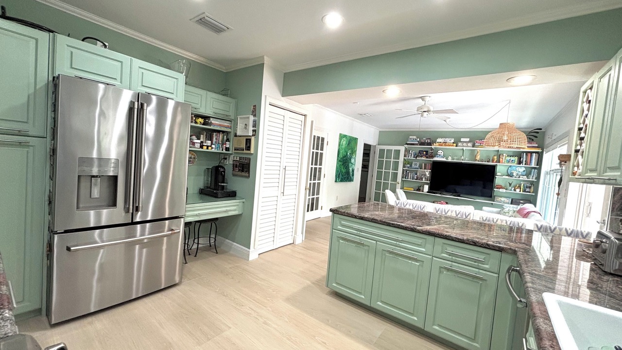 Photo of Kitchen in Key Biscayne