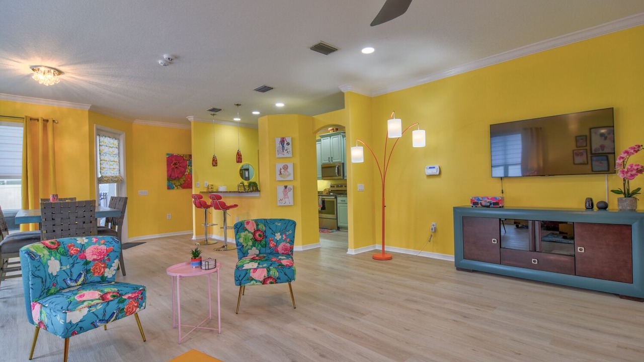 Photo of Livingroom in Lake Sarasota