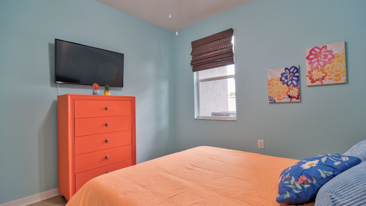 Photo of Bedroom in Lake Sarasota