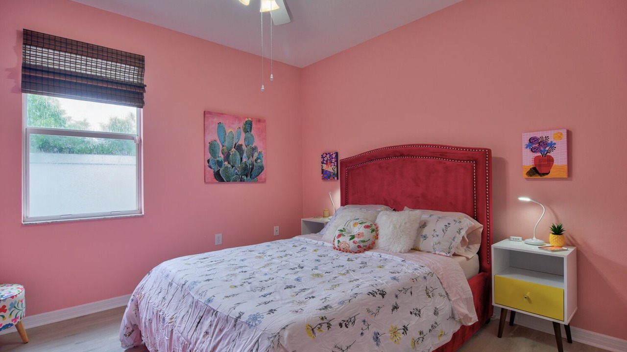 Photo of Bedroom in Lake Sarasota