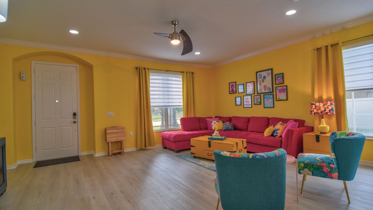 Photo of Livingroom in Lake Sarasota