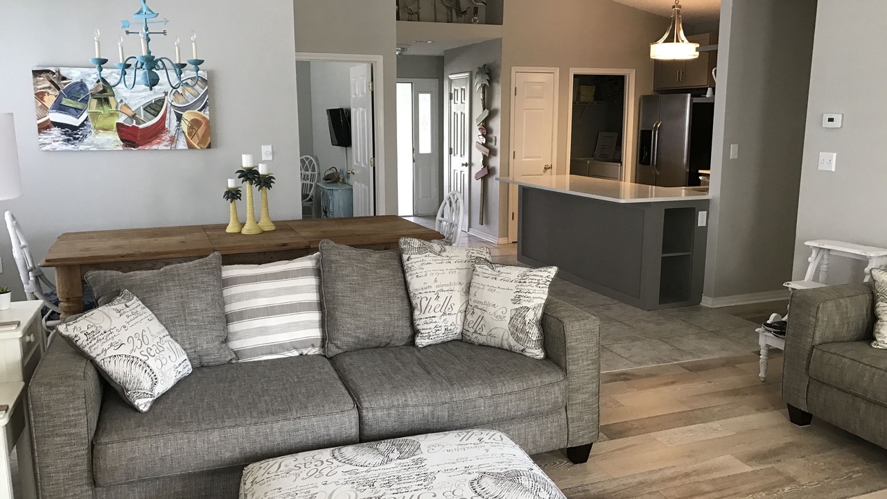 Photo of Bedroom in Miramar Beach