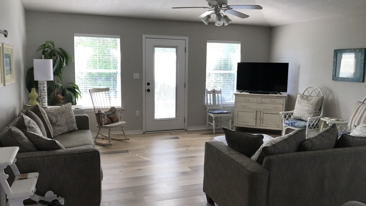 Photo of Bedroom in Miramar Beach