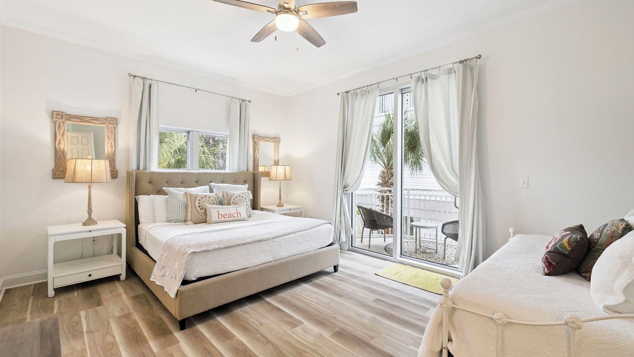 Photo of Bedroom in Rosemary Beach
