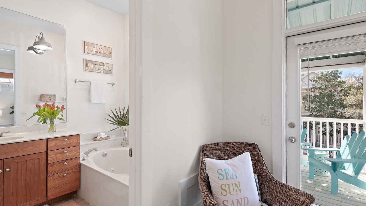 Photo of Bathroom in Seagrove Beach